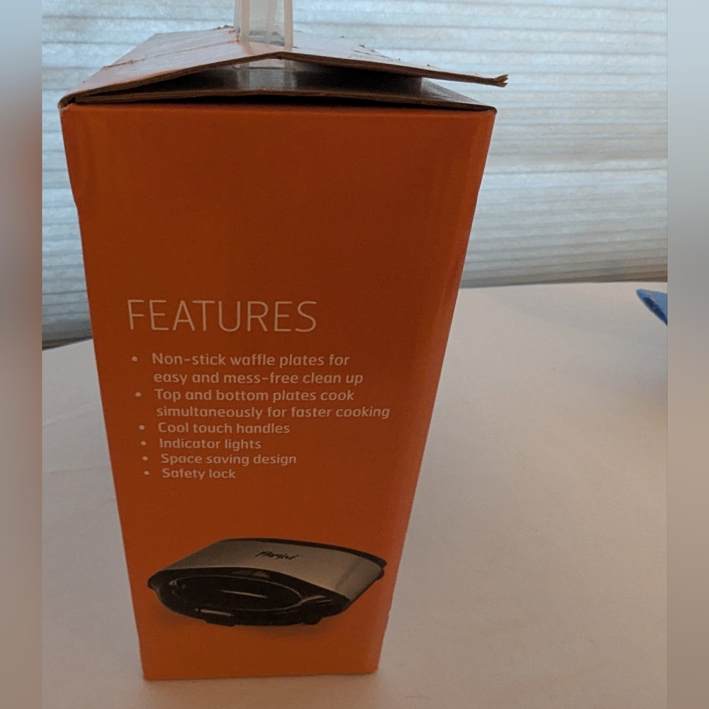 Parini Belgian Waffle Maker - NEW - Picture 4 of 8